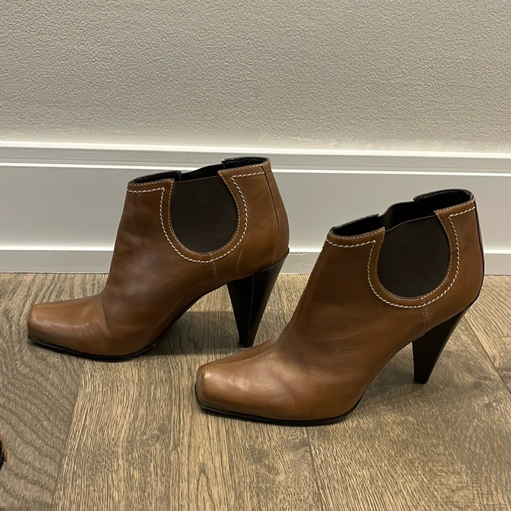 Donald Pliner tan leather booties.  Women’s size 9M
